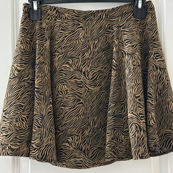 Zebra Print A-Line Button-Front Mini Skirt - Picture 2 of 6